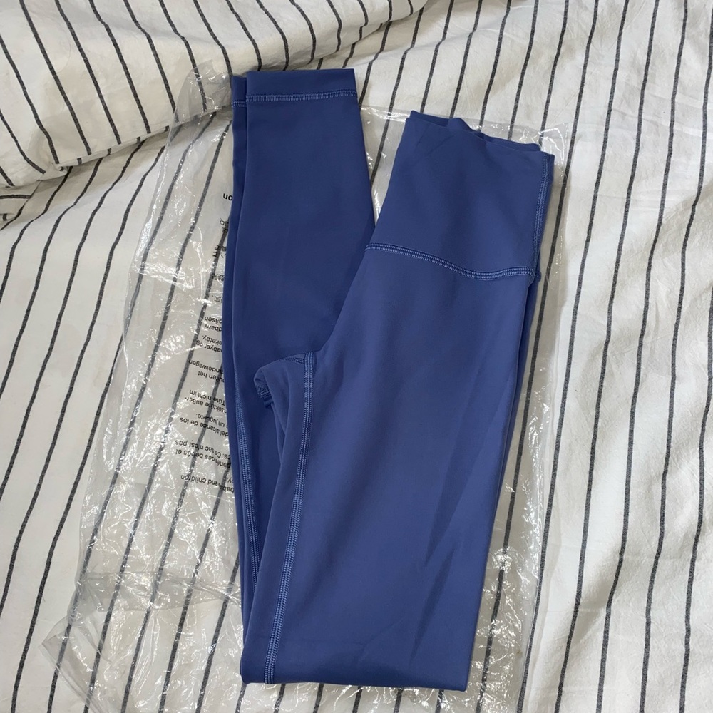 Lululemon (NWOT) WATER DROP 💧RARE🦋 Align Pant 28" - Picture 5 of 7